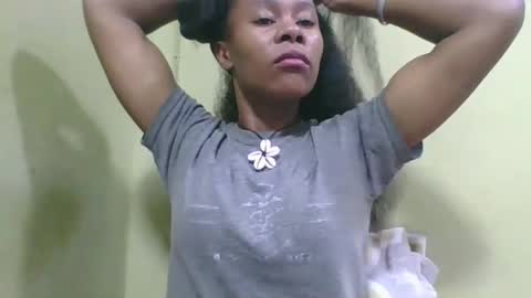aimee982179 online show from May 6, 3:10 am