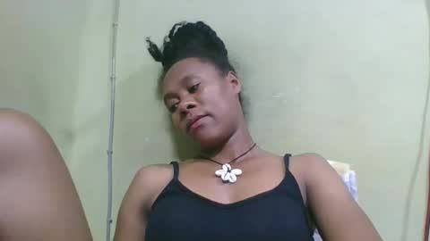 aimee982179 online show from May 5, 3:09 am
