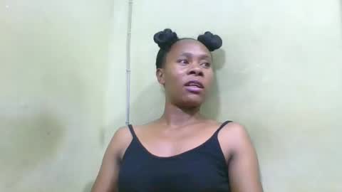 aimee982179 online show from April 2, 3:31 pm