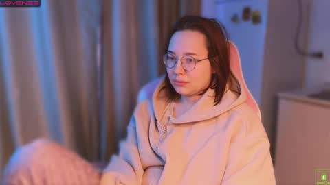 airyhill online show from February 2, 12:37 pm