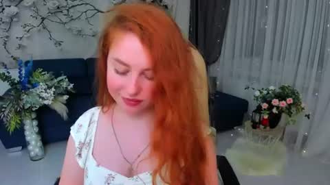Louise online show from July 9, 7:49 pm