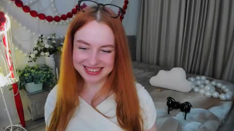 Louise online show from April 21, 2:51 am