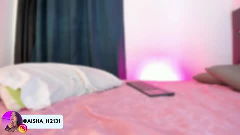 Aisha online show from May 28, 3:59 am