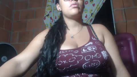 aisha koswell3 online show from February 1, 11:58 pm
