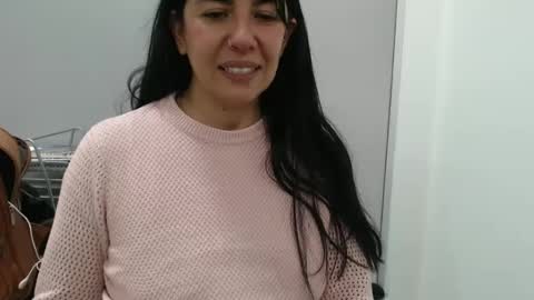 Katie   online show from March 11, 3:56 pm