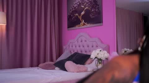 Maddy online show from April 8, 7:49 pm