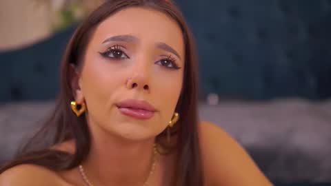 Aisha online show from March 12, 10:07 am