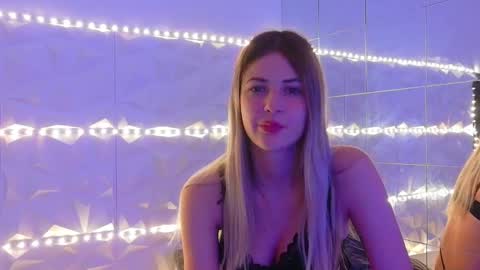 Aisha online show from October 30, 6:05 am