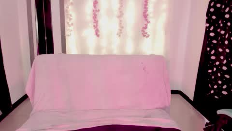  Mar  online show from March 3, 4:35 pm