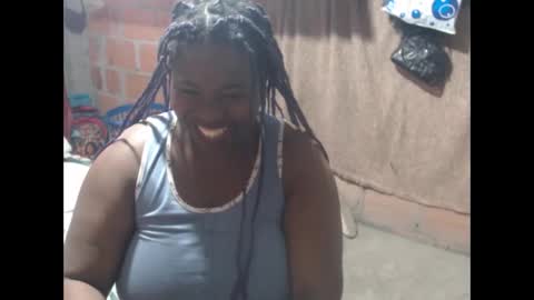 aixa online show from April 8, 9:06 pm