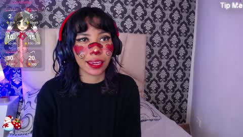 A K A N E  U W U online show from December 7, 12:35 pm