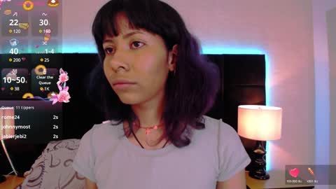 A K A N E  U W U online show from January 24, 12:10 pm