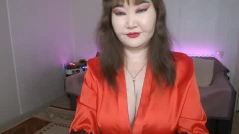 Shelly online show from May 13, 5:13 am
