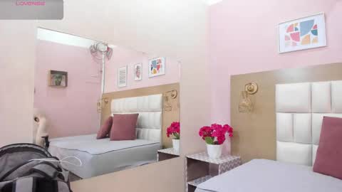 alahia_am online show from September 18, 11:31 am