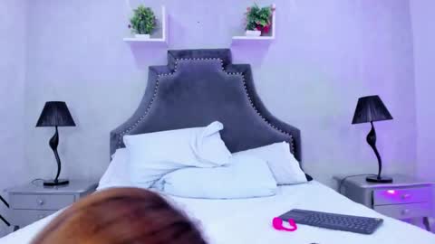 Snapshot of alahiaa1_ chatting on March 10, 12:28 pm Alahia online show from March 10, 12:28 pm