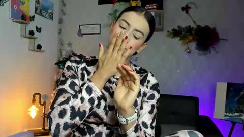 Alaia online show from December 15, 11:21 pm