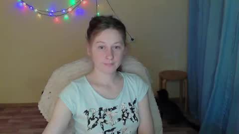 Anna online show from May 7, 6:22 pm