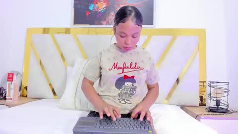 Alana online show from September 24, 11:31 am