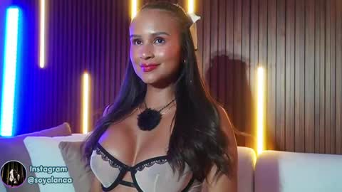 Alana online show from May 10, 9:00 am