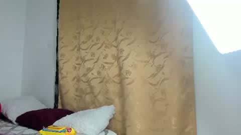 alanabruner online show from July 5, 12:50 am