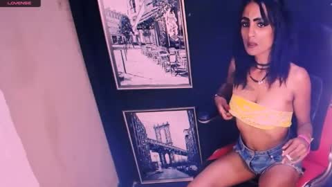 Snapshot of alanadelray chatting on October 30, 1:12 pm alanadelray online show from October 30, 1:12 pm