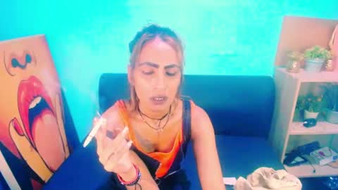 Snapshot of alanadelray chatting on January 25, 6:34 am alanadelray online show from January 25, 6:34 am