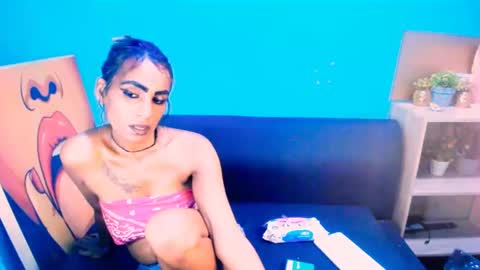 Snapshot of alanadelray chatting on February 13, 7:03 am alanadelray online show from February 13, 7:03 am