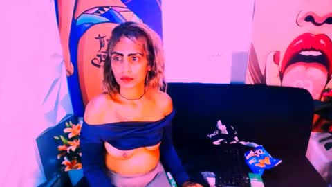 Snapshot of alanadelray chatting on February 23, 5:12 pm alanadelray online show from February 23, 5:12 pm