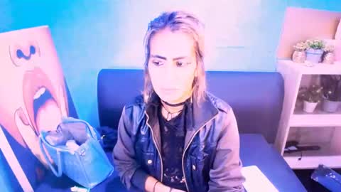 Snapshot of alanadelray chatting on February 11, 8:05 am alanadelray online show from February 11, 8:05 am