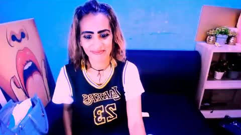 Snapshot of alanadelray chatting on February 10, 8:20 am alanadelray online show from February 10, 8:20 am