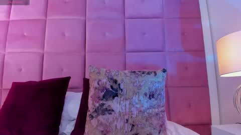 alanah_connors online show from October 19, 5:04 pm