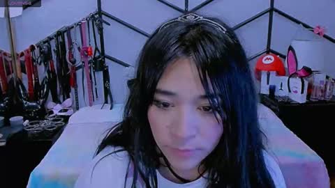 Alana online show from November 21, 8:11 pm