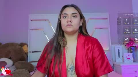 alanarousse_ online show from July 24, 1:09 pm