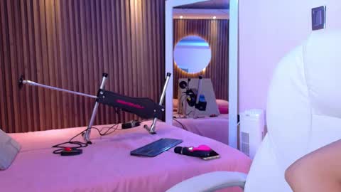 Sasha online show from November 8, 3:55 am