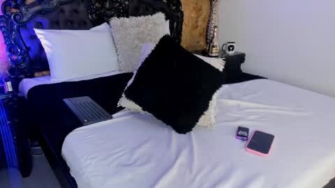 alanna_blaze online show from May 23, 9:13 pm