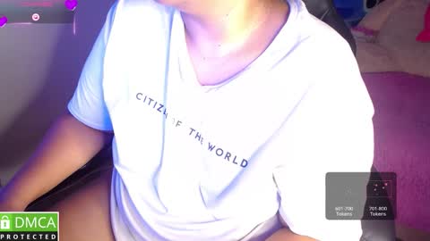 lanna online show from October 8, 7:07 pm