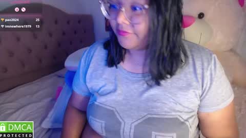 lanna online show from December 21, 11:34 pm