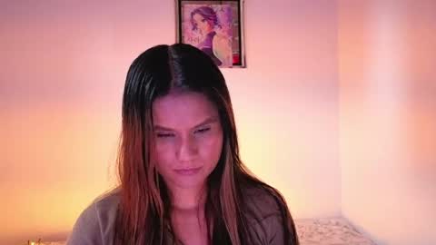 alba_toro535670 online show from May 6, 12:20 pm