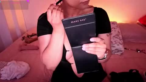 alba_toro535670 online show from October 7, 12:42 pm