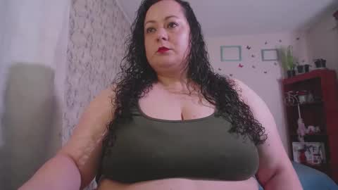 Snapshot of aleia_taylor chatting on January 20, 9:35 am aleia taylor online show from January 20, 9:35 am