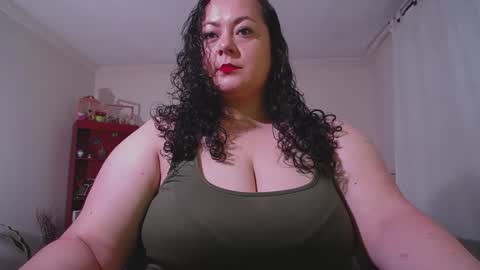 Snapshot of aleia_taylor chatting on October 4, 4:18 am aleia taylor online show from October 4, 4:18 am