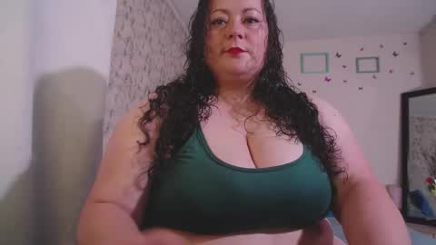 Snapshot of aleia_taylor chatting on March 9, 6:39 am aleia taylor online show from March 9, 6:39 am