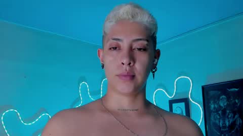 Alejandra online show from May 24, 4:11 am