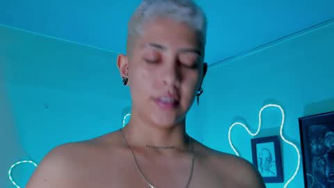 Alejandra online show from May 21, 11:03 pm