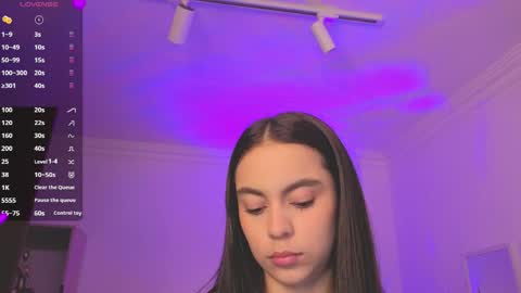 Alejandra online show from May 16, 11:31 am