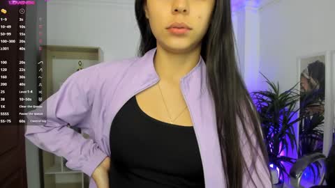 Alejandra online show from January 16, 11:15 am
