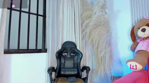 CUTE ALEJA online show from October 15, 10:01 pm