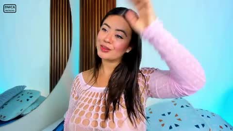 Aleja Moore online show from May 11, 9:33 am