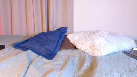 alejandra_dunn1 online show from May 16, 12:24 am