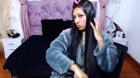 ALEJANDRA online show from October 17, 11:24 am